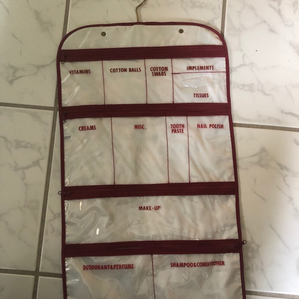 Hanger Supply Organizer